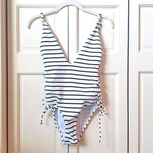 One Piece Swimsuit, Size S, NWOT!